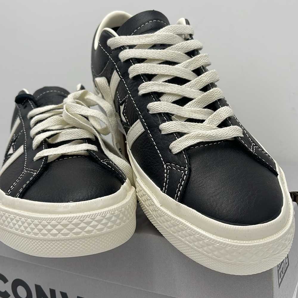 Converse Men’s ONE STAR ACADEMY PRO OX
BLACK/EGRET/EGRET A08501C Sneakers - Picture 5 of 16